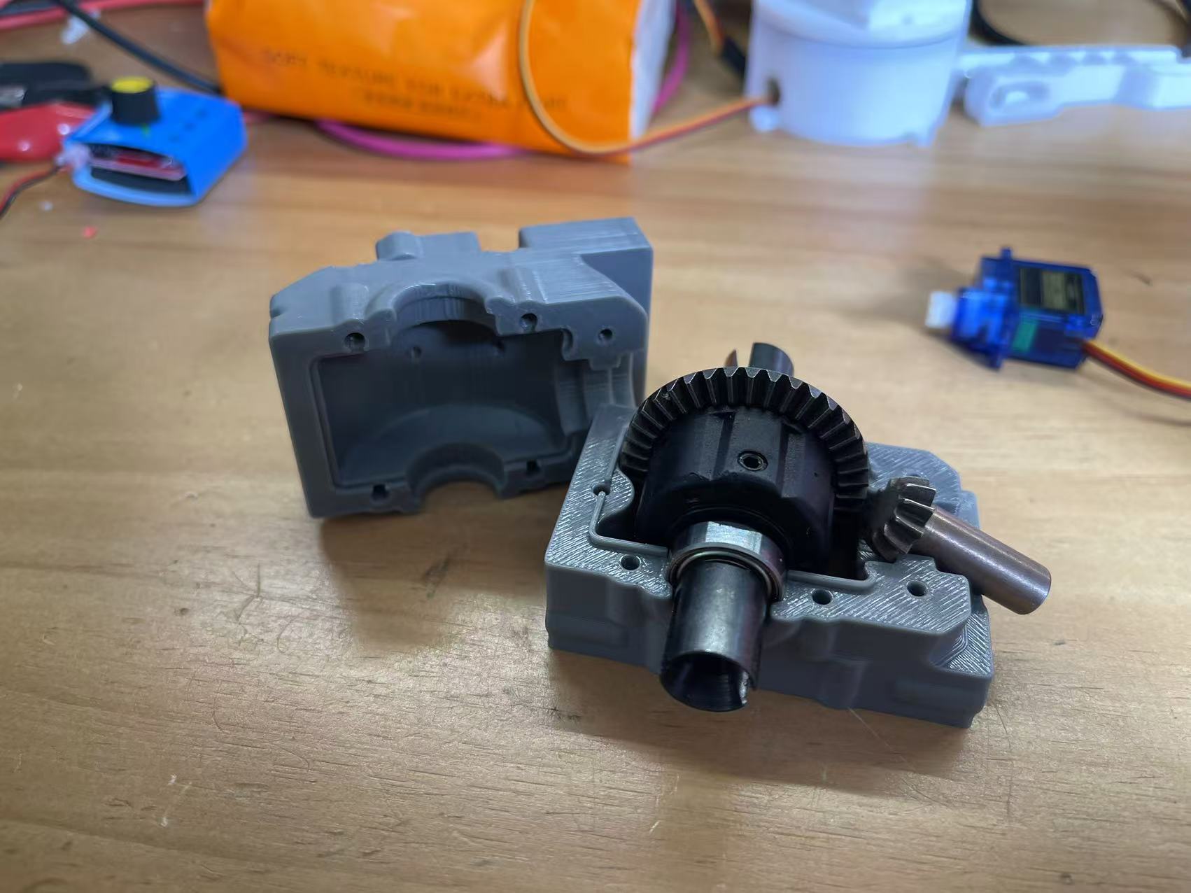 自己制作3D打印1:8越野大脚高速车仿HSP