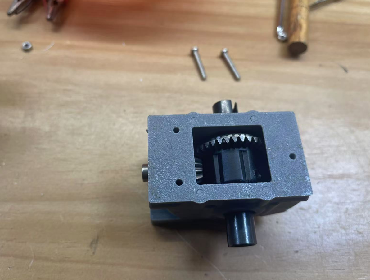 自己制作3D打印1:8越野大脚高速车仿HSP