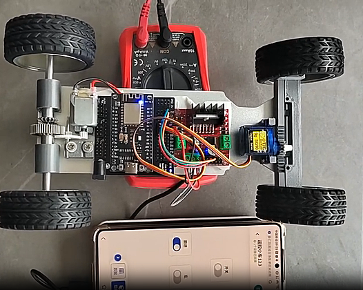 差速小车舵机转向底盘客户测试效果：爱吃烤鸡胸肉的吉吉